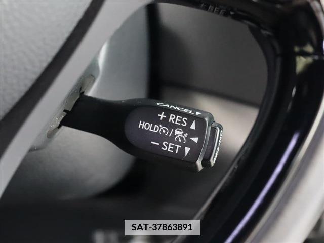 Toyota C-HR 2019-03 346832-22