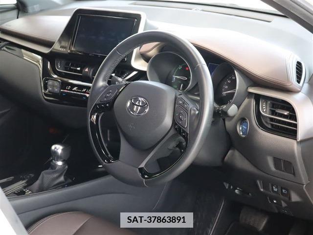 Toyota C-HR 2019-03 346832-1
