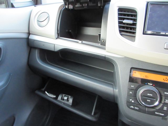 Suzuki WAGON R 2013-04 184094-25