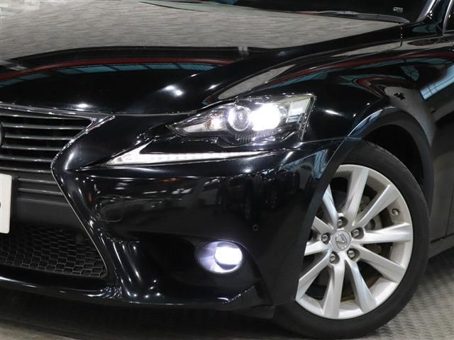 Lexus IS 2014-09 16743-10
