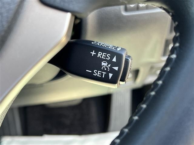Lexus IS 2014-09 16743-13