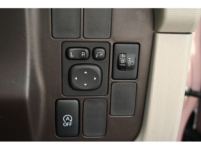 Toyota PASSO 2015-01 28471-18