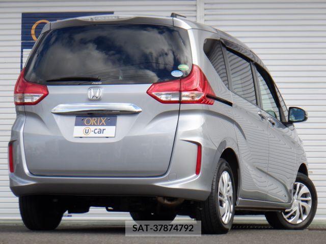 Honda FREED 2018-11 325509-2