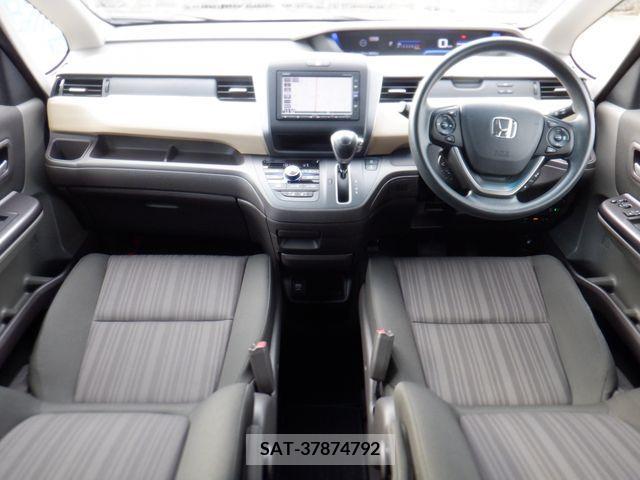 Honda FREED 2018-11 325509-1
