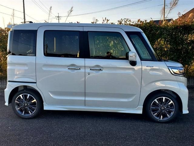 Suzuki SPACIA 2023-11 25392-2