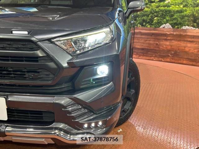 Toyota RAV4 2021-06 313214-12