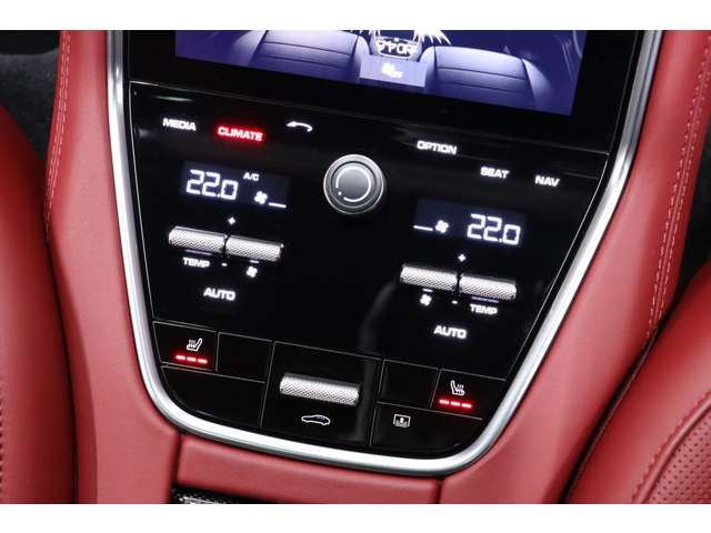 Porsche PANAMERA 2017-09 190885-16
