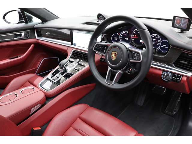 Porsche PANAMERA 2017-09 190885-2