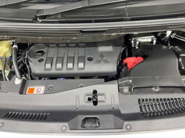 Mitsubishi DELICA D5 2023-05 180453-18