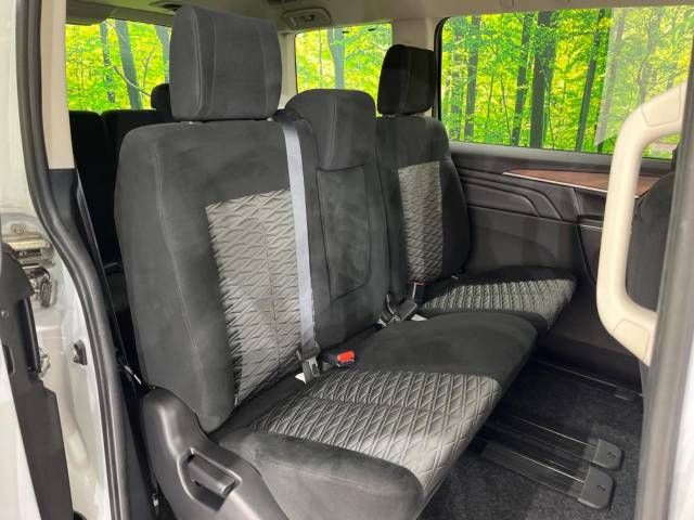 Mitsubishi DELICA D5 2023-05 180453-8