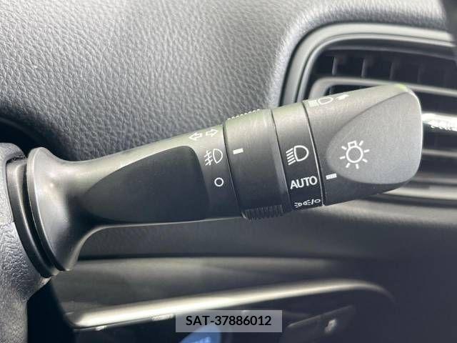 Toyota PRIUS 2021-03 373249-7