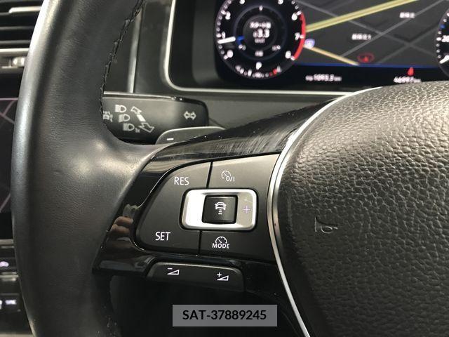 VolksWagen GOLF 2018-08 242645-18