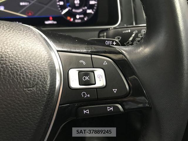 VolksWagen GOLF 2018-08 242645-19