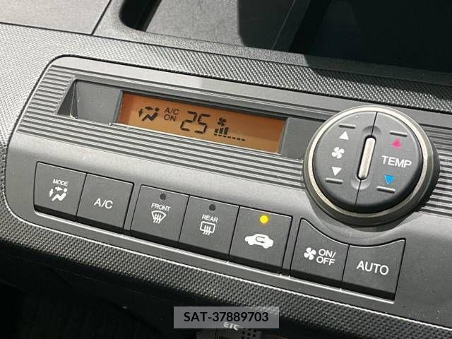 Honda FREED SPIKE 2013-02 303966-3