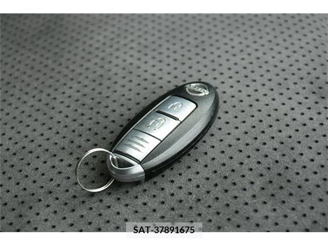 Nissan DUALIS 2011-01 217317-8