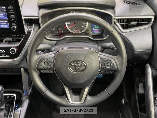Toyota COROLLA CROSS 2023-04 384754-11