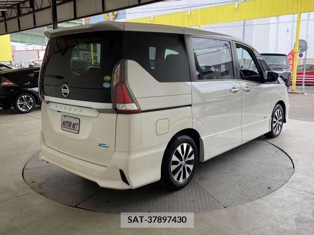 Nissan SERENA 2016-11 284273-10
