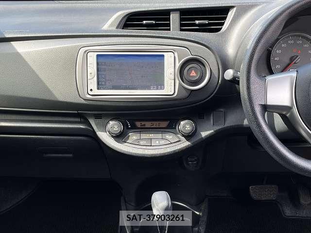 Toyota VITZ 2012-09 378040-5