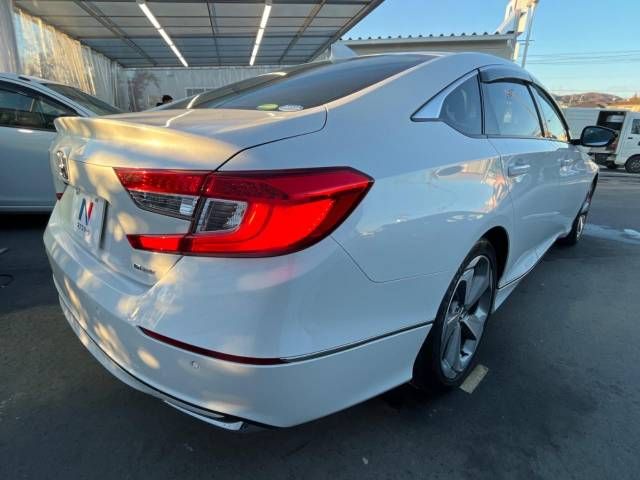Honda ACCORD HYBRID 2020-03 186983-17