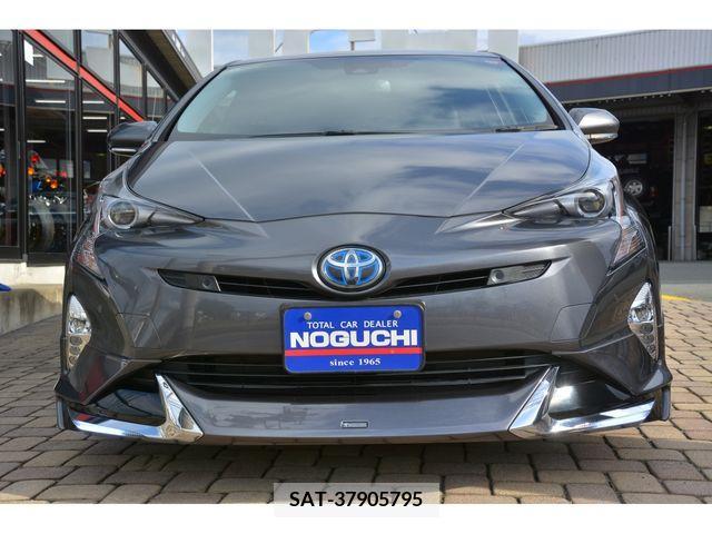 Toyota PRIUS 2018-11 218832-1
