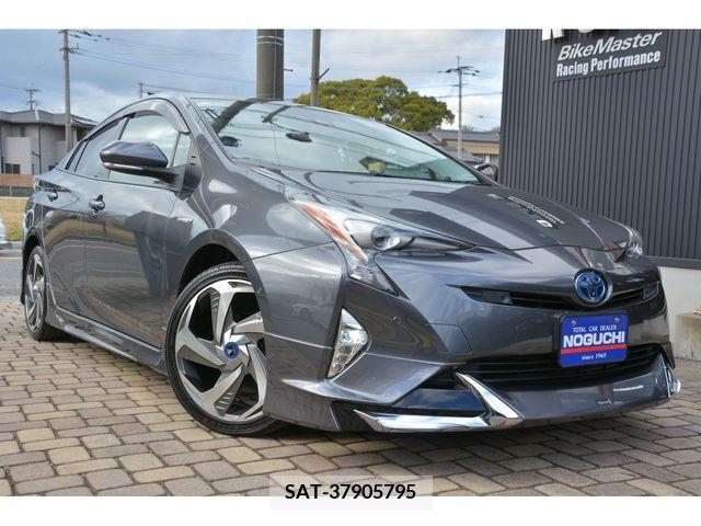 Toyota PRIUS 2018-11 218832-2