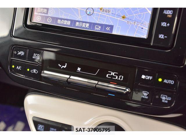 Toyota PRIUS 2018-11 218832-12