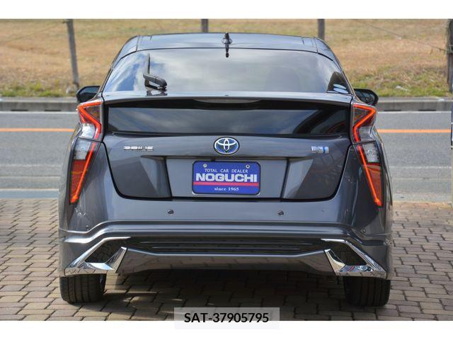 Toyota PRIUS 2018-11 218832-5