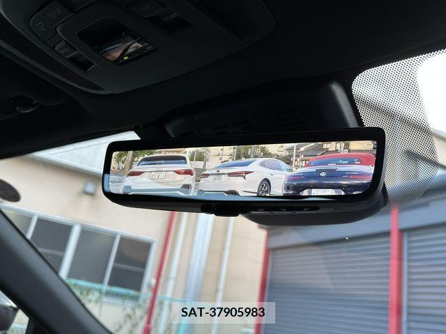 Toyota CROWN 2023-07 203534-6