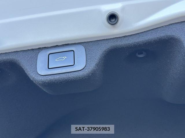 Toyota CROWN 2023-07 203534-20