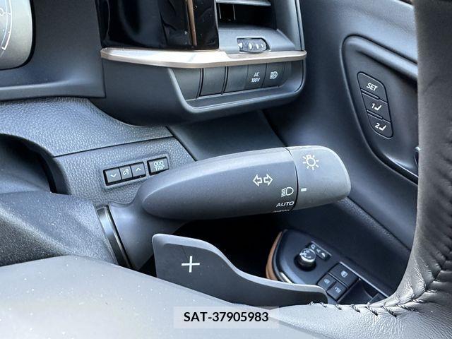 Toyota CROWN 2023-07 203534-15
