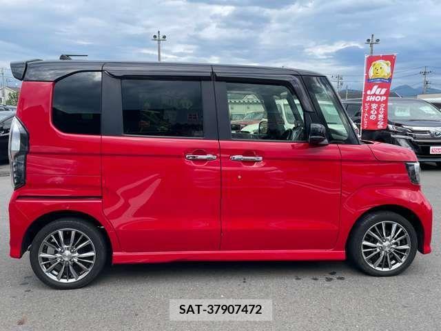 Honda N BOX CUSTOM 2019-01 365047-12
