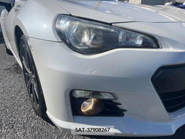 Subaru BRZ 2013-02 389837-12