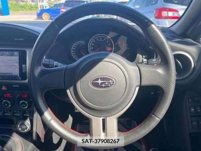 Subaru BRZ 2013-02 389837-11