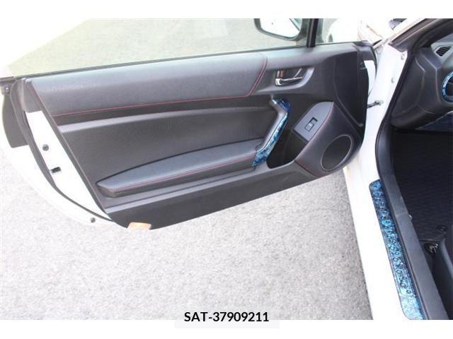 Toyota 86 2012-09 207276-12