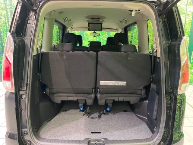 Nissan SERENA 2017-04 186336-11