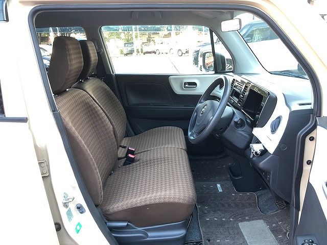 Nissan MOCO 2012-11 14370-9