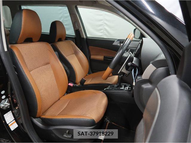 Subaru EXIGA CROSSOVER 2016-06 360028-3