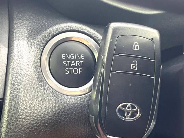 Toyota YARIS CROSS 2023-06 12152-8