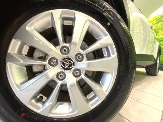 Toyota YARIS CROSS 2023-06 12152-14
