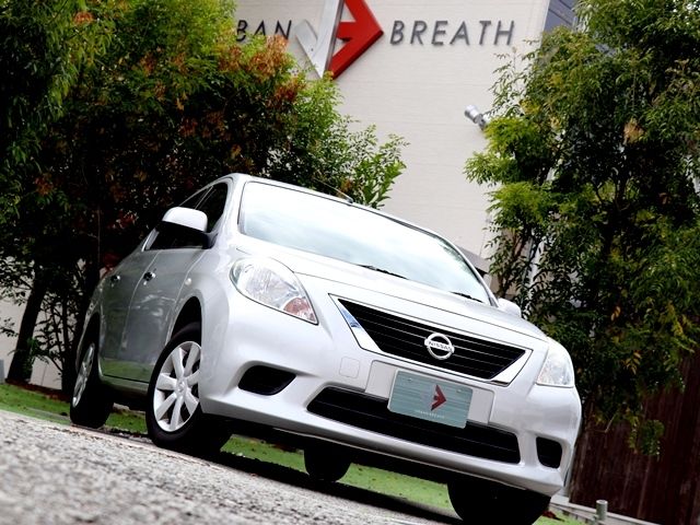 Nissan LATIO 2013-11 183631-3