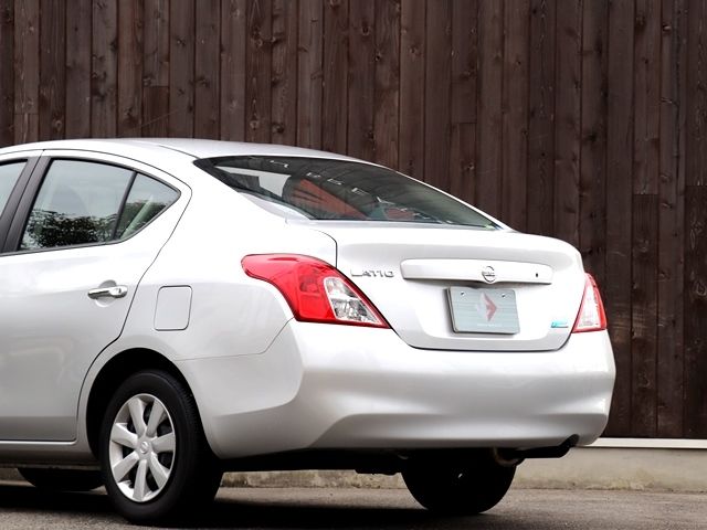 Nissan LATIO 2013-11 183631-11