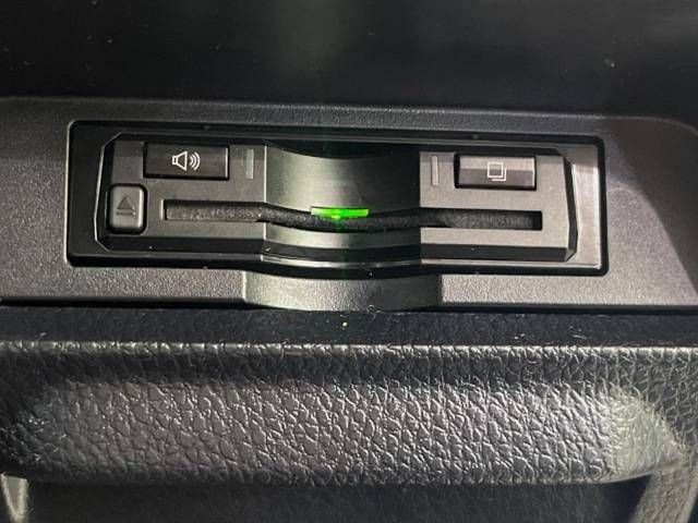 Toyota VOXY 2014-05 13314-5