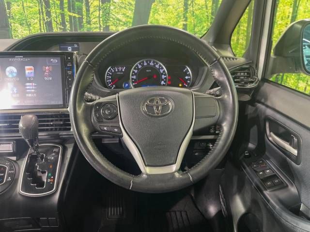 Toyota VOXY 2014-05 13314-11