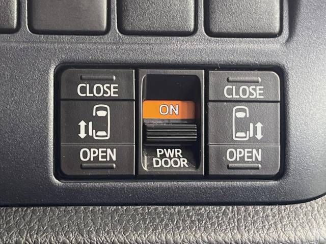 Toyota VOXY 2014-05 13314-4