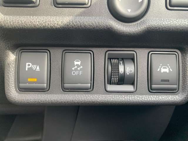 Nissan NOTE 2019-08 185299-10