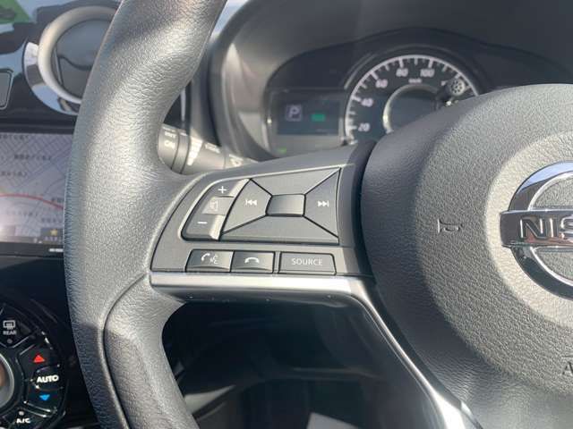 Nissan NOTE 2019-08 185299-5