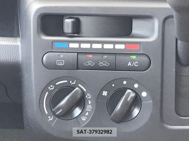 Nissan MOCO 2011-08 324527-14