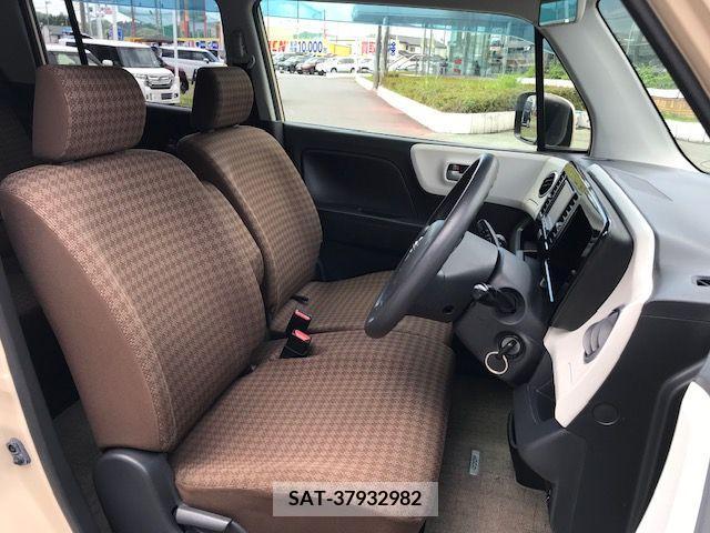 Nissan MOCO 2011-08 324527-3