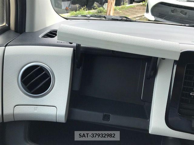Nissan MOCO 2011-08 324527-17