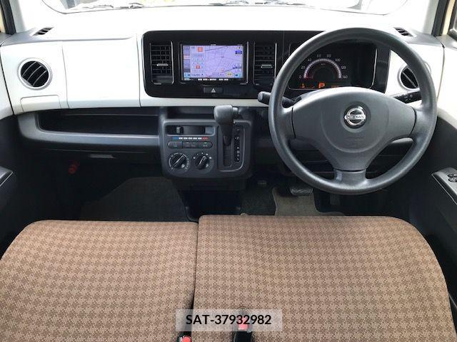Nissan MOCO 2011-08 324527-1
